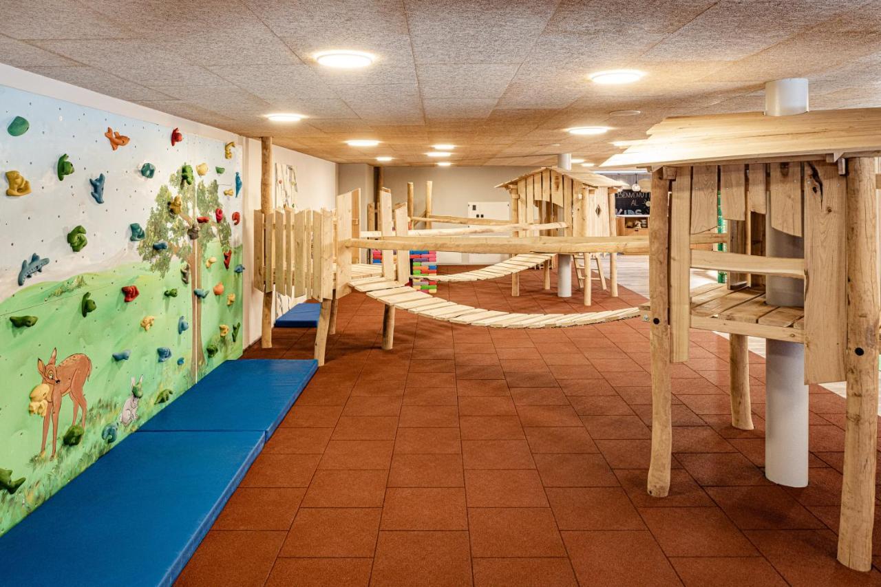 Alpine Luxury Spa Resort Schwarzenstein Lutago Kültér fotó