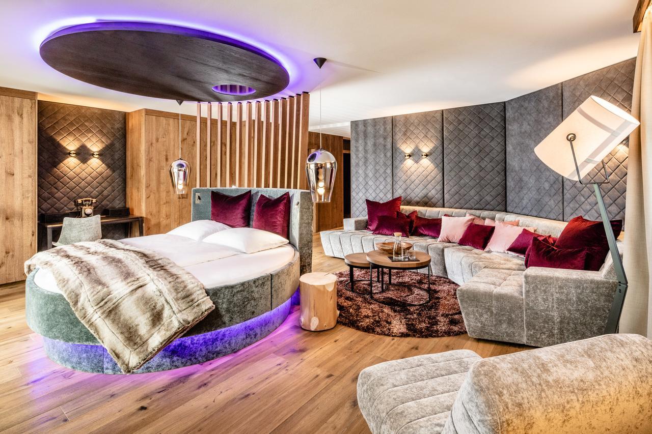 Alpine Luxury Spa Resort Schwarzenstein Lutago Kültér fotó